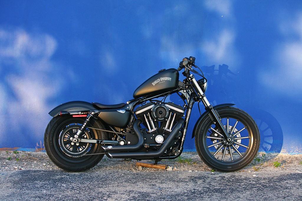 РњРѕС‚РѕС†РёРєР» Harley Davidson Iron 883