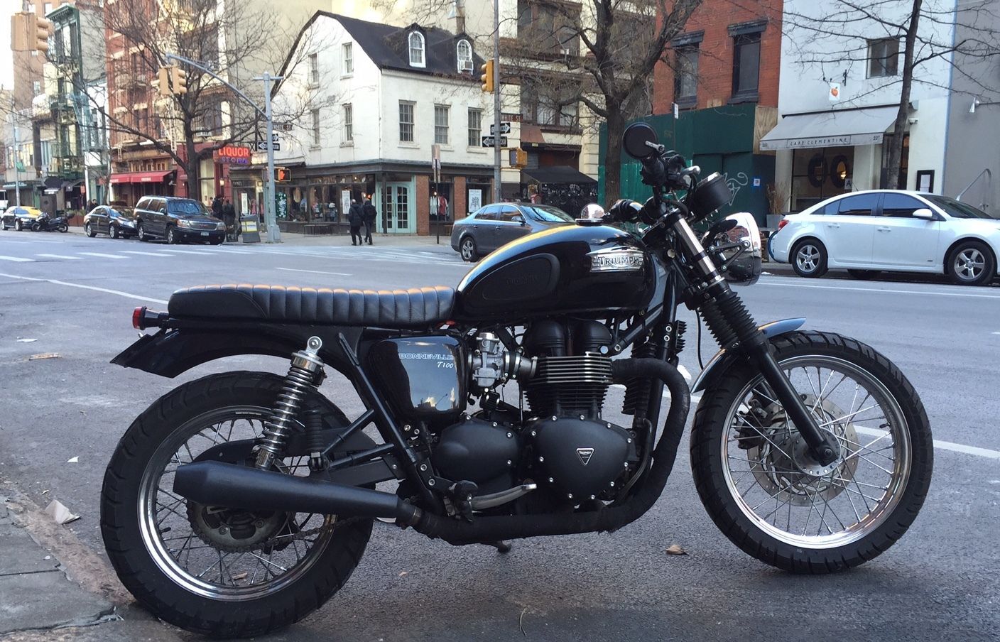 Triumph Bonneville t100 Custom