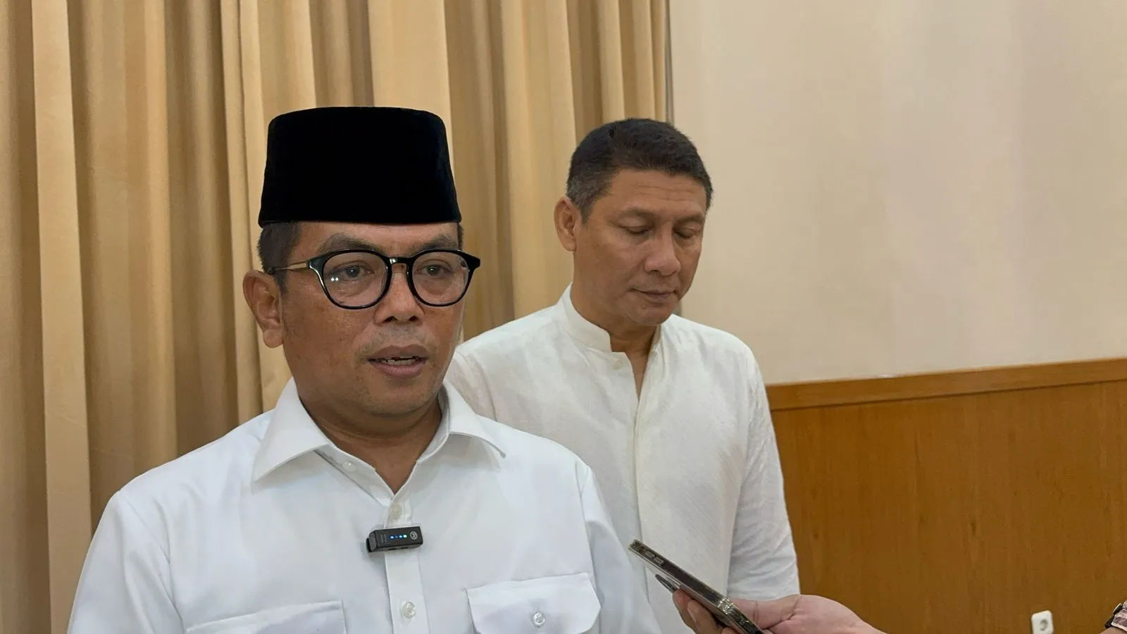 Bayar Pajak Tepat Waktu? Gubernur Banten Janjikan 'Surga' Kompensasi! Feature image