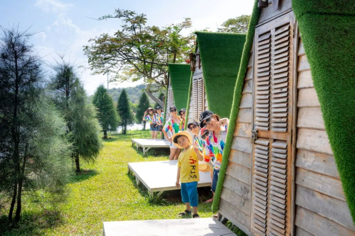 Image of: Dilarang Pergi ke Sini Sebelum Baca Ini – Wisatawan Banyak Menyesal!