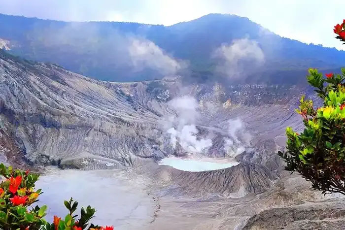 Image of: Harga Tiket Wisata Tangkuban Perahu Eksotis dan Informatif