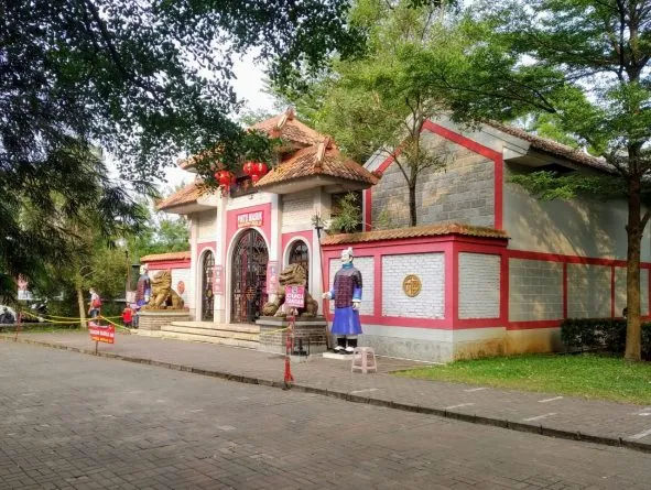 Image of: Kampung Cina Harvest Unik dengan Budaya Memikat