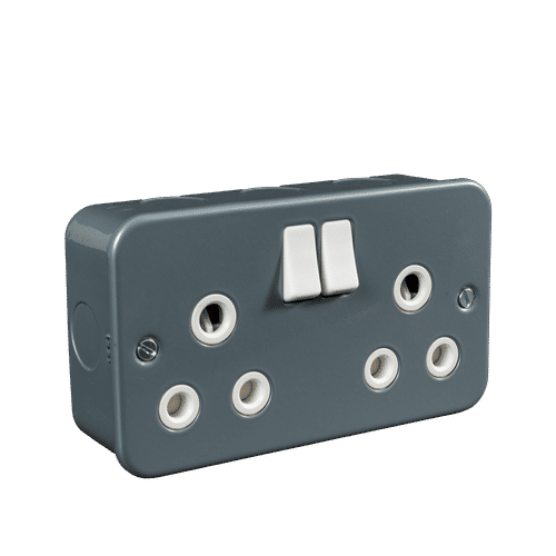 KENGO  INDUSTRIAL SWITCH 15a DOUBLE SOCKET OUTLET