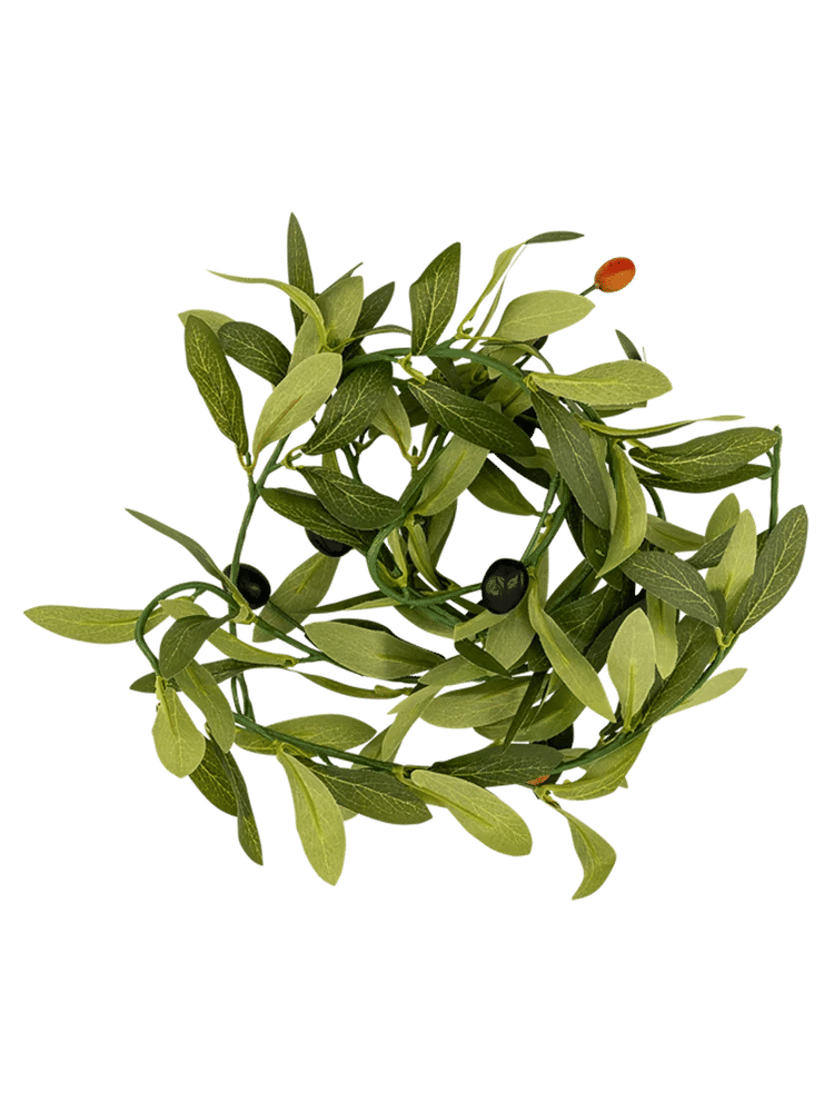 Artificial Green Foliage Garland with Berries (1)