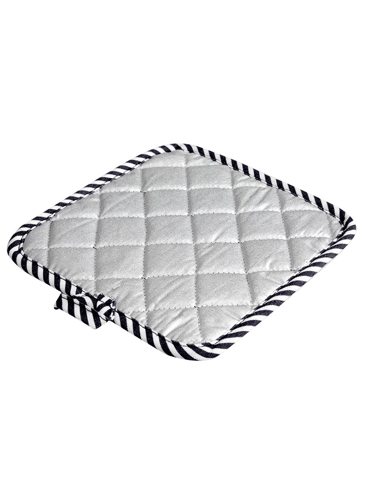 Black And White Potholder (3)