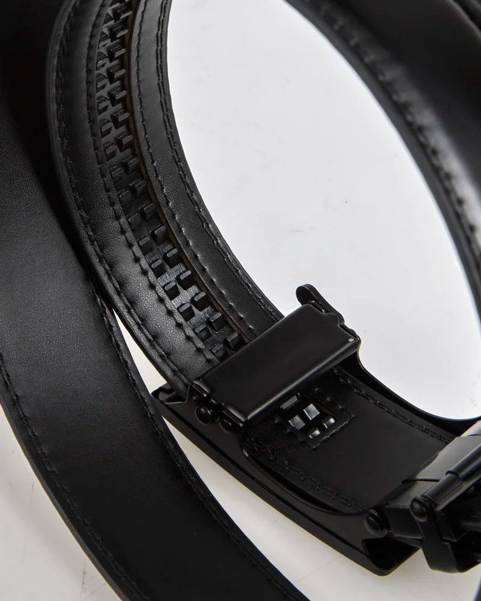 Black Carbon Fibre Effect Belt (1)