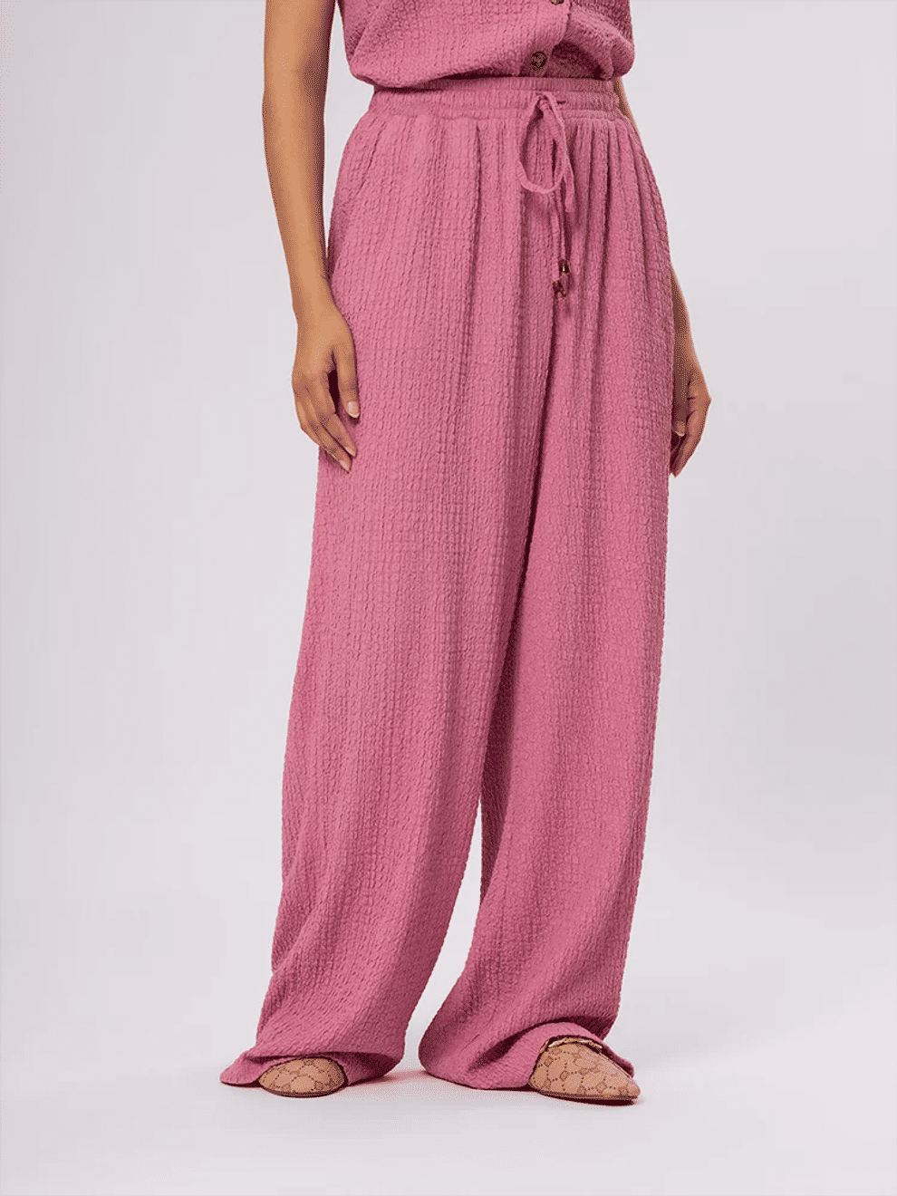 Textured Wide Leg Knit Pants