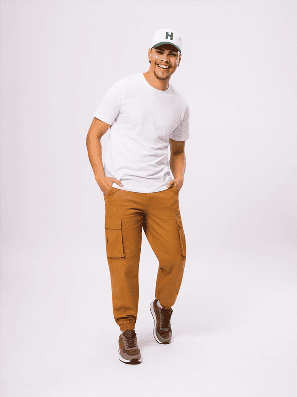 Basic White Crew T-Shirt (3)