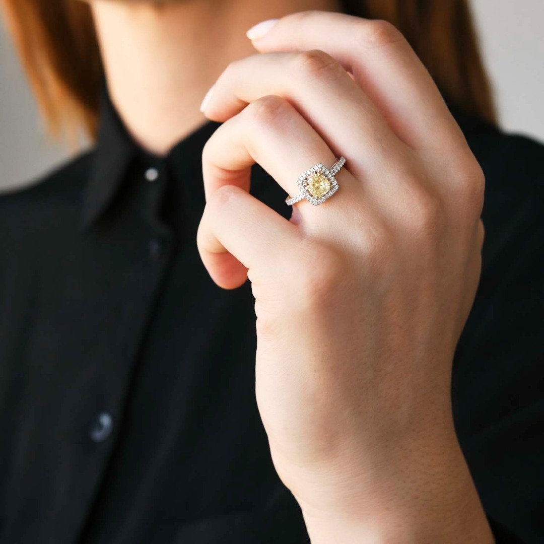 inel de logodnă din aur alb de 18K cu Diamante naturale  4