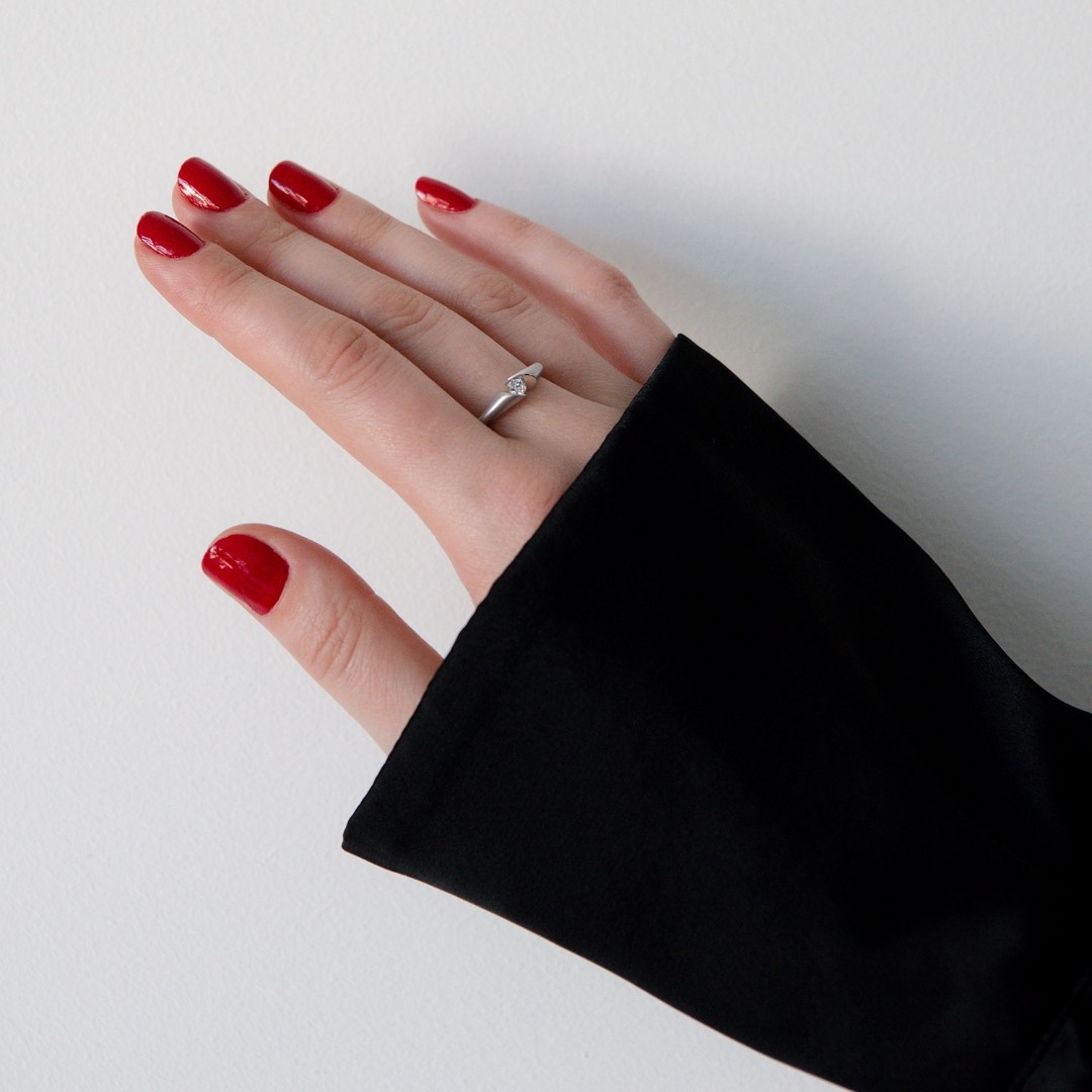 inel din aur alb de 18K cu un Diamant natural Round Brilliant  2