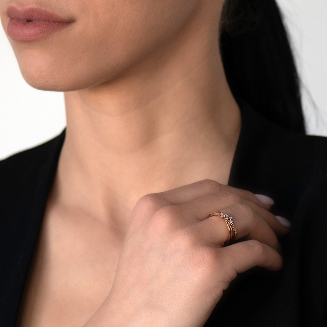 inel din aur roz de 18K, încrustat cu Diamante de 0.20ct.  2