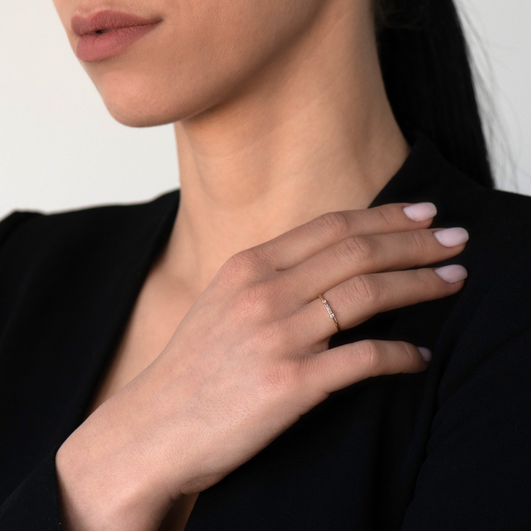 inel din aur galben de 18K cu Diamante de 0.05ct.  2