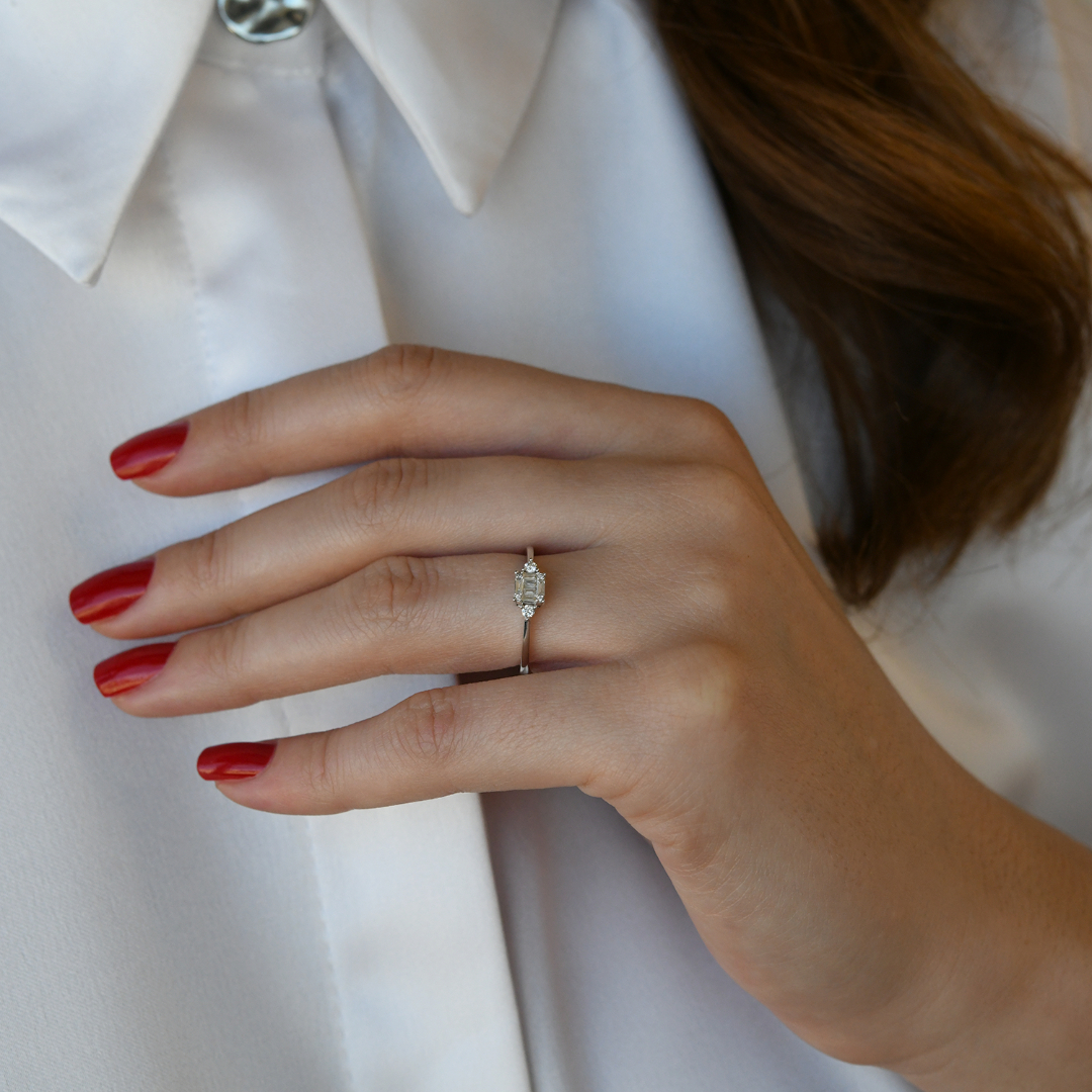 inel de logodnă din aur alb de 18K cu Diamante naturale  2