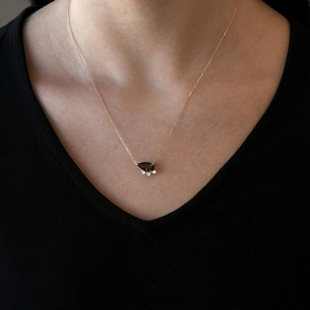 lanț din aur galben de 18K și pandantiv cu Smoky Quartz și Diamante naturale  3