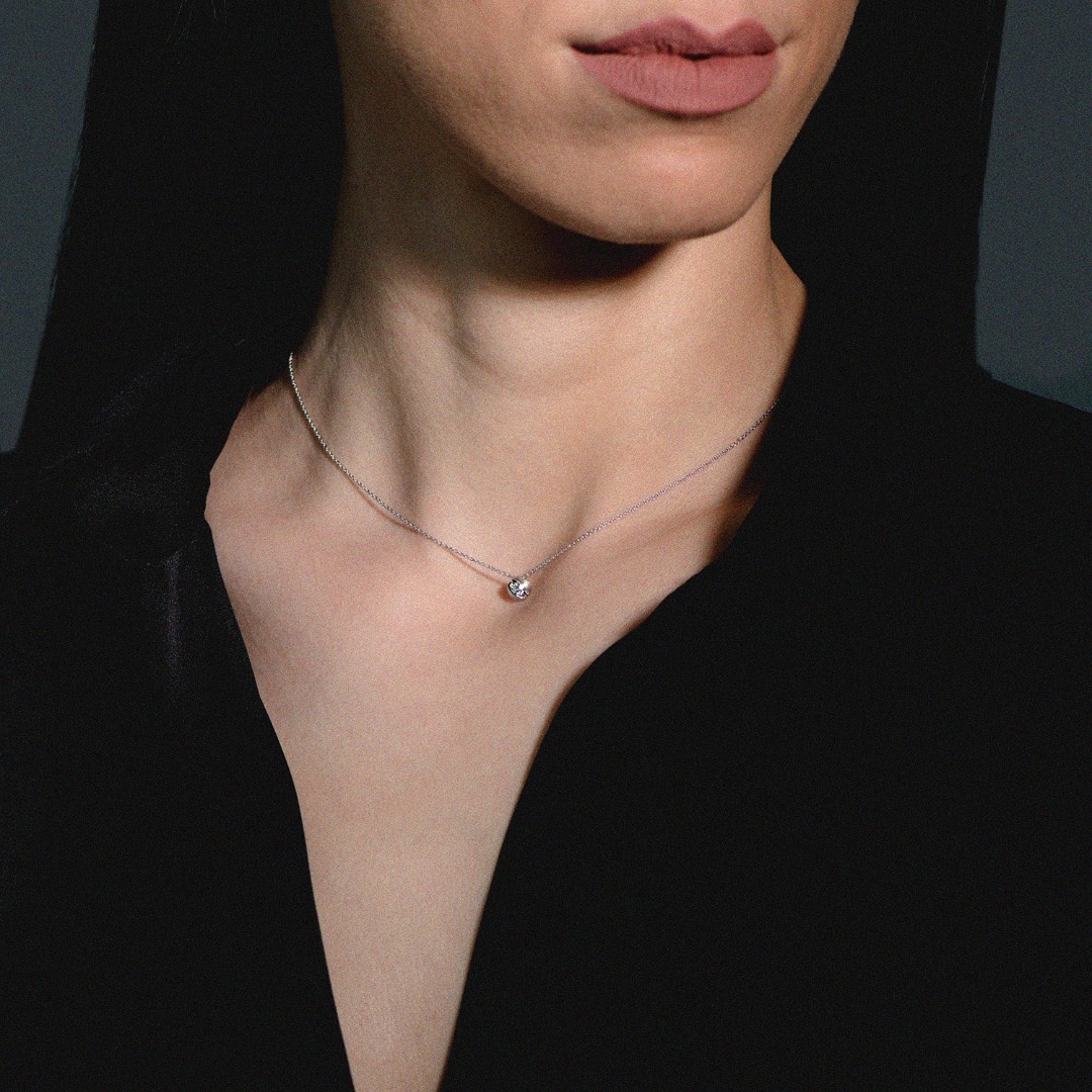 lanț din aur alb de 18K și pandantiv cu Diamant natural  2