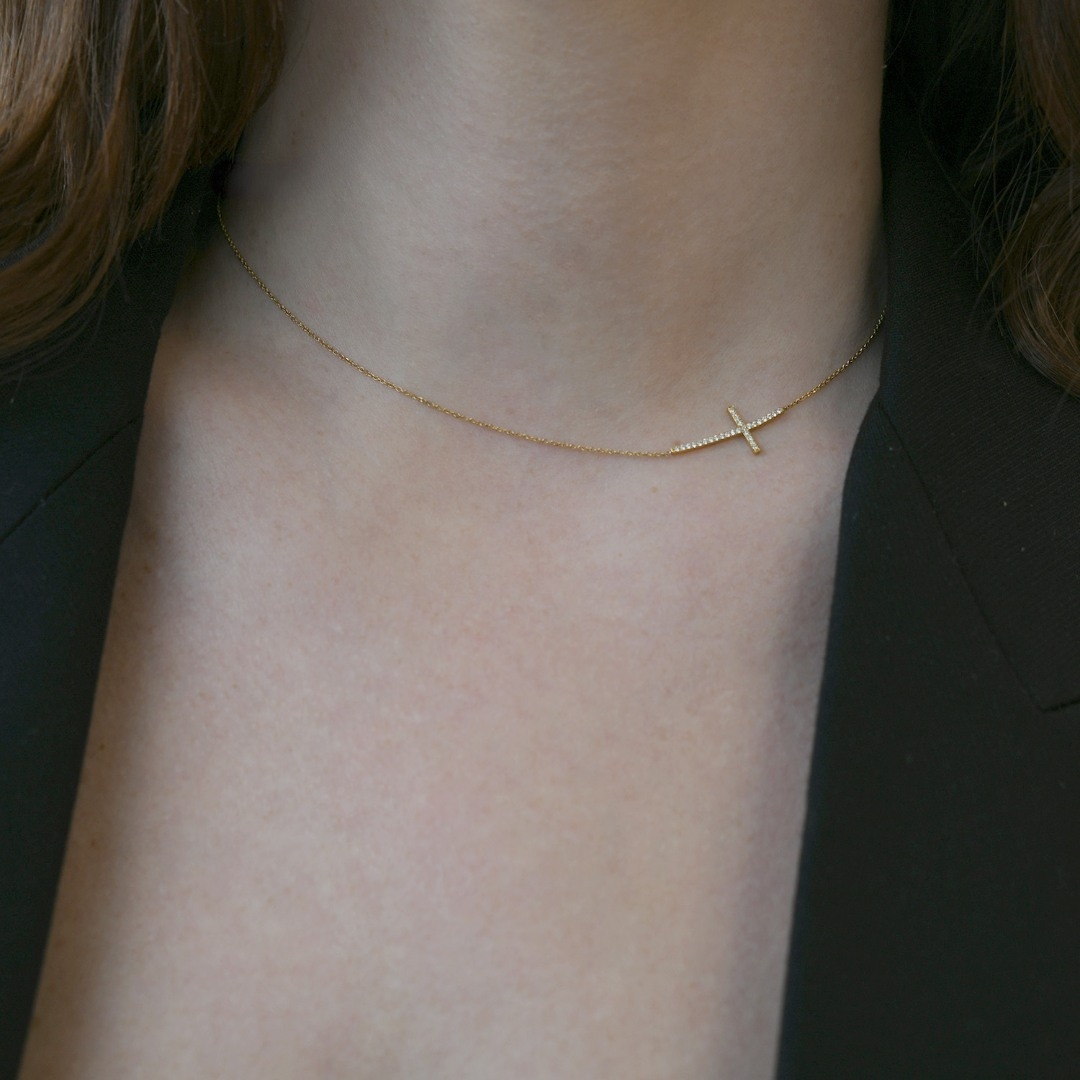 lanț din aur galben de 18K și pandantiv cu Diamante naturale  2