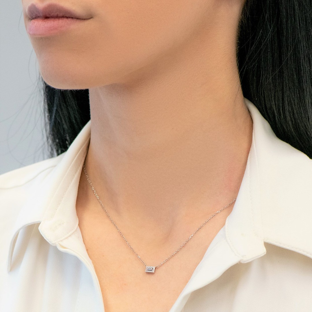 lanț din aur alb de 18K și pandantiv cu Diamante de 0.118ct.  2