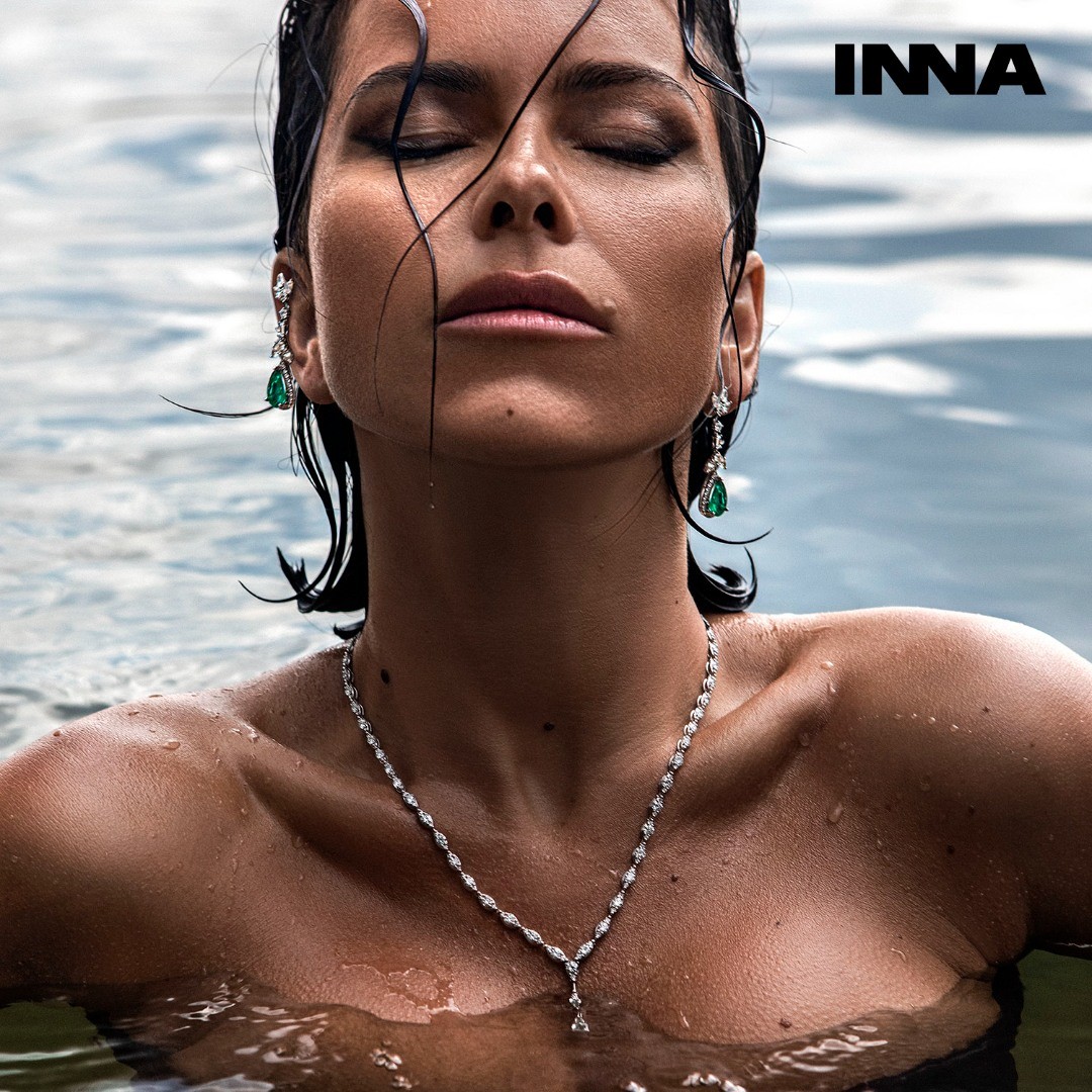 colier din aur alb de 18K cu Diamante naturale  2