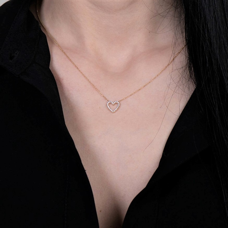 lanț din aur galben de 18K și pandantiv cu Diamante  2