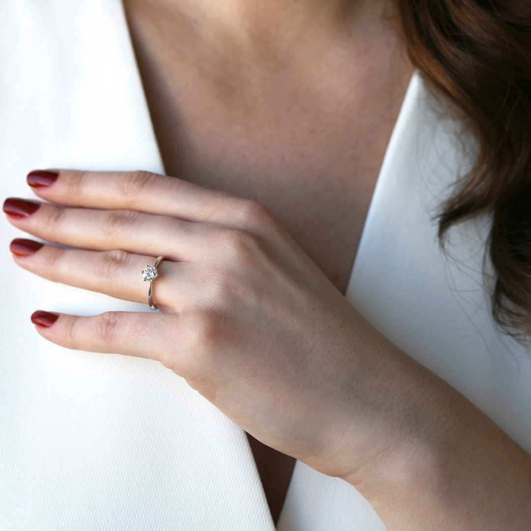 Inel de logodnă din aur alb de 18K cu Diamant natural certificat GIA