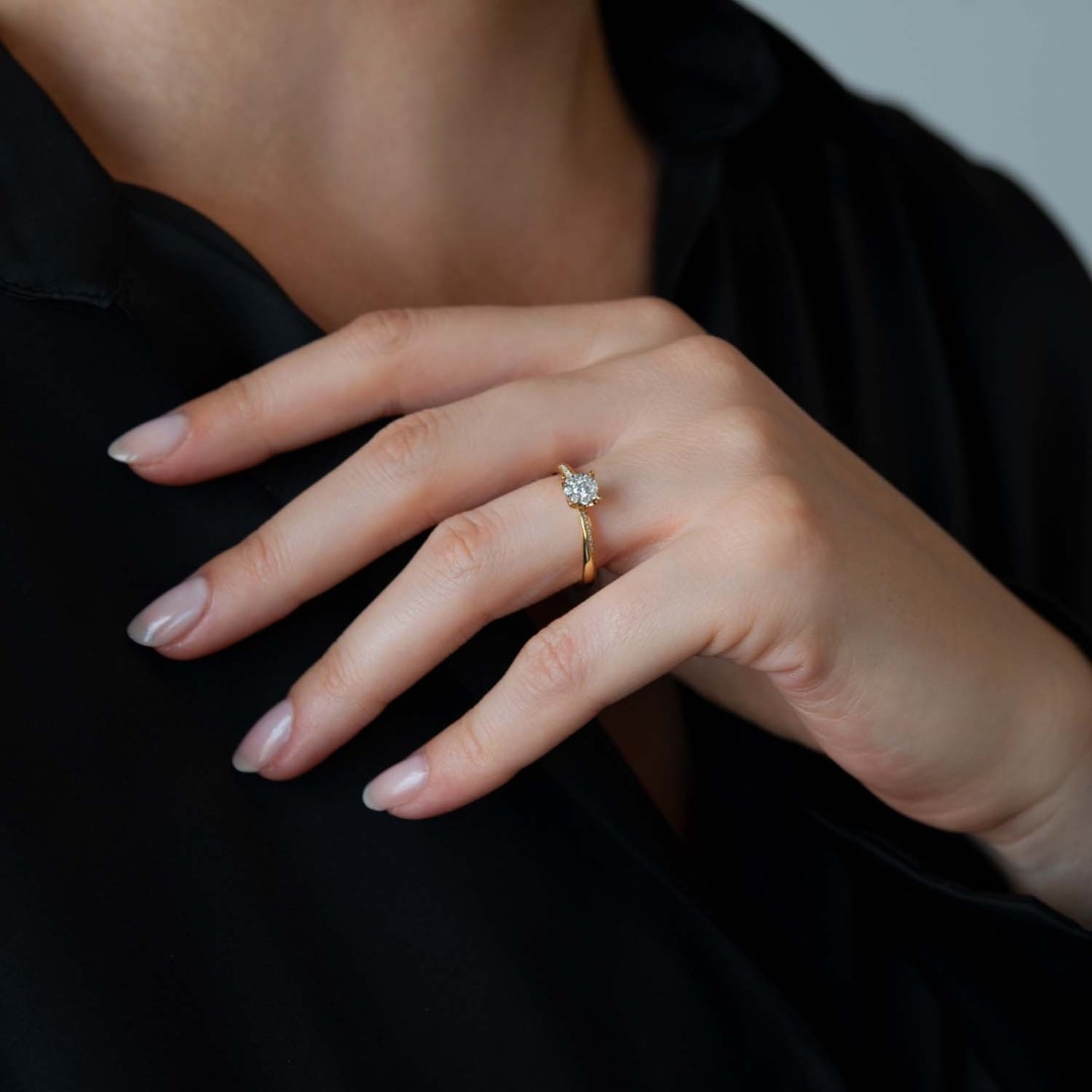 inel de logodnă din aur galben de 18K cu Diamante naturale  2