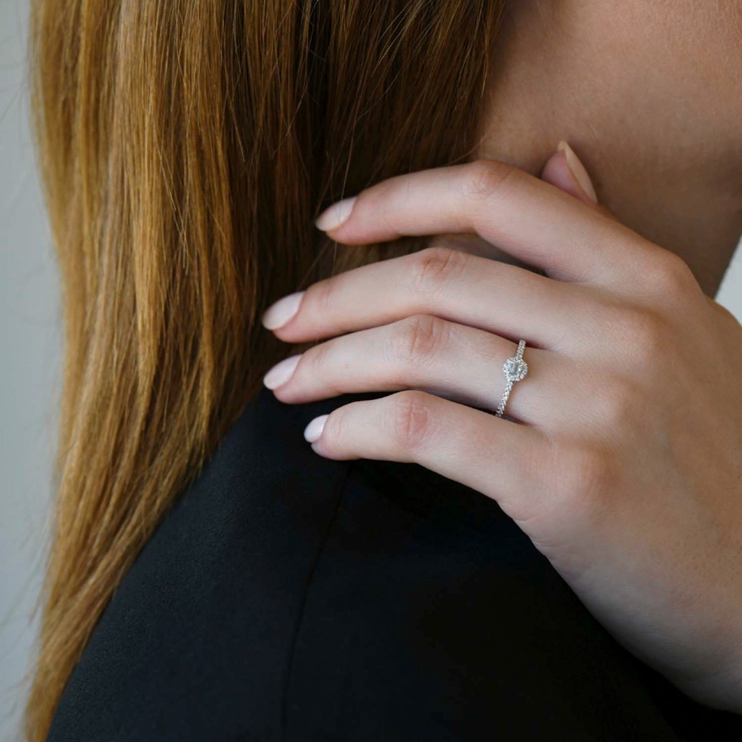 inel de logodnă din aur alb de 18K cu Diamante naturale  2