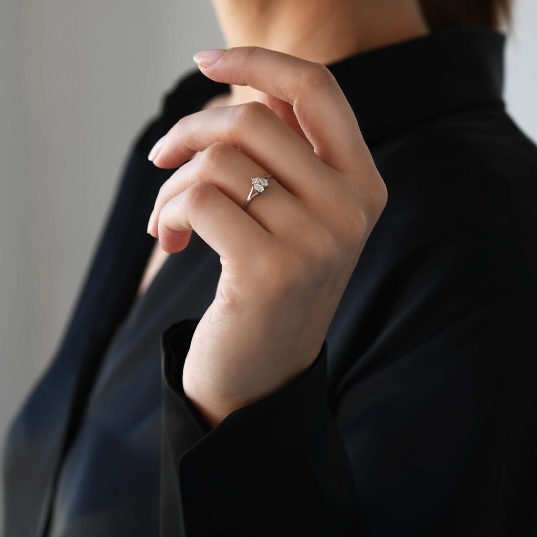 inel din aur alb de 18K cu Diamante naturale  2