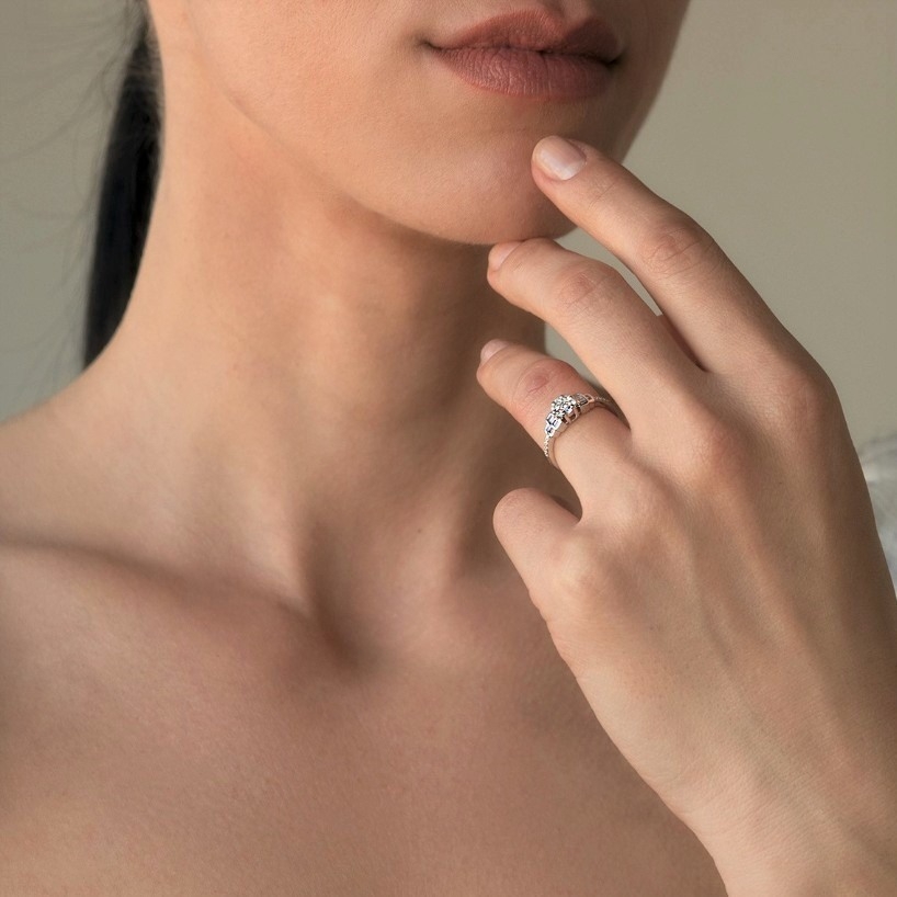 inel din aur alb de 18K cu Diamante naturale  2