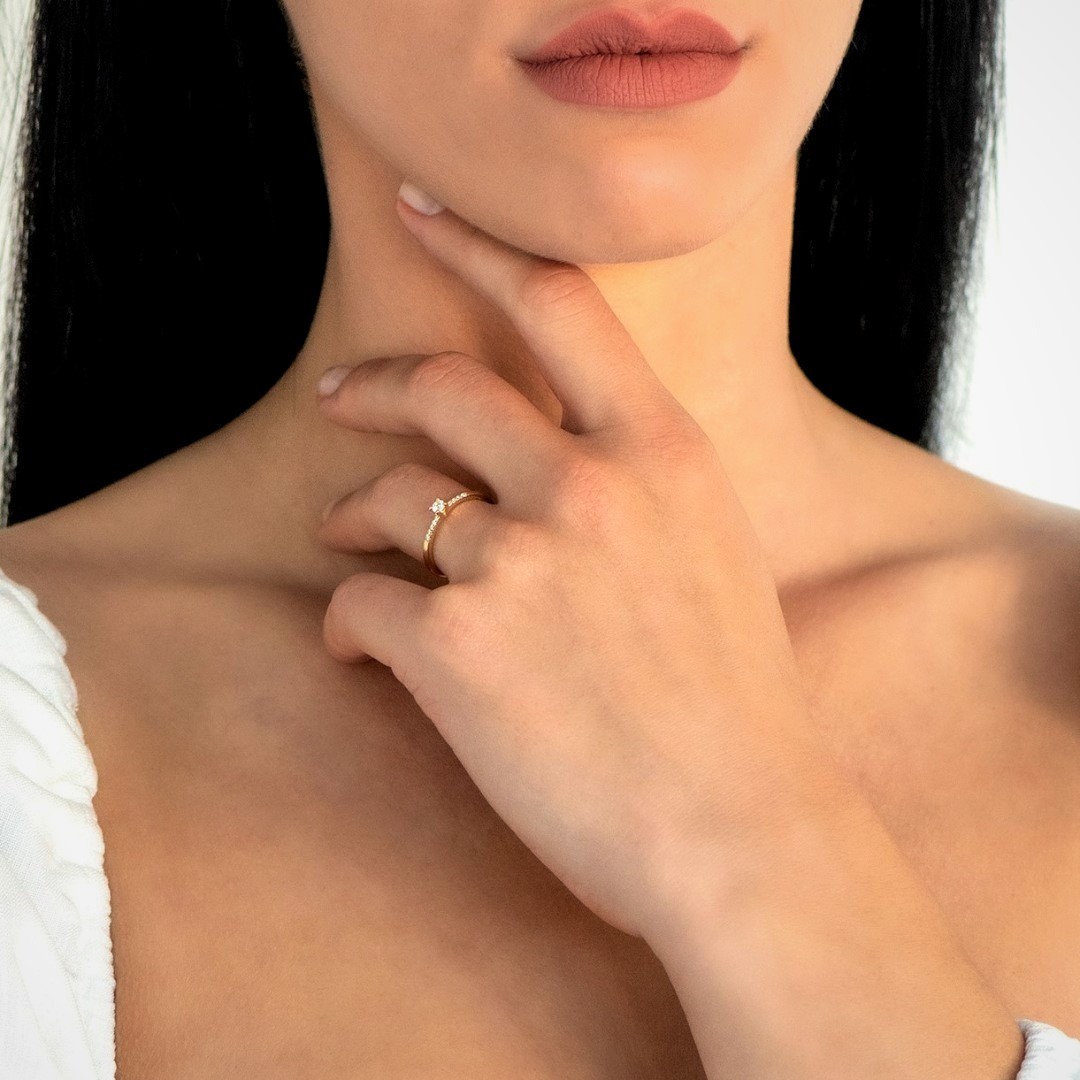 inel din aur roz de 18K cu Diamante naturale  2