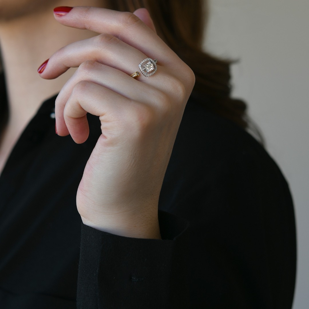 inel din aur alb de 18K cu Diamant natural IGI  2