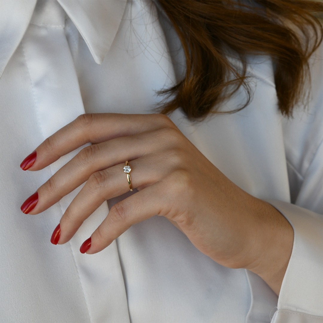 inel din aur galben de 14K  2