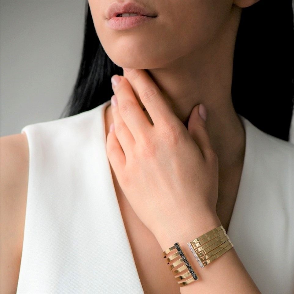 brățară fixă din aur galben de 14K  2