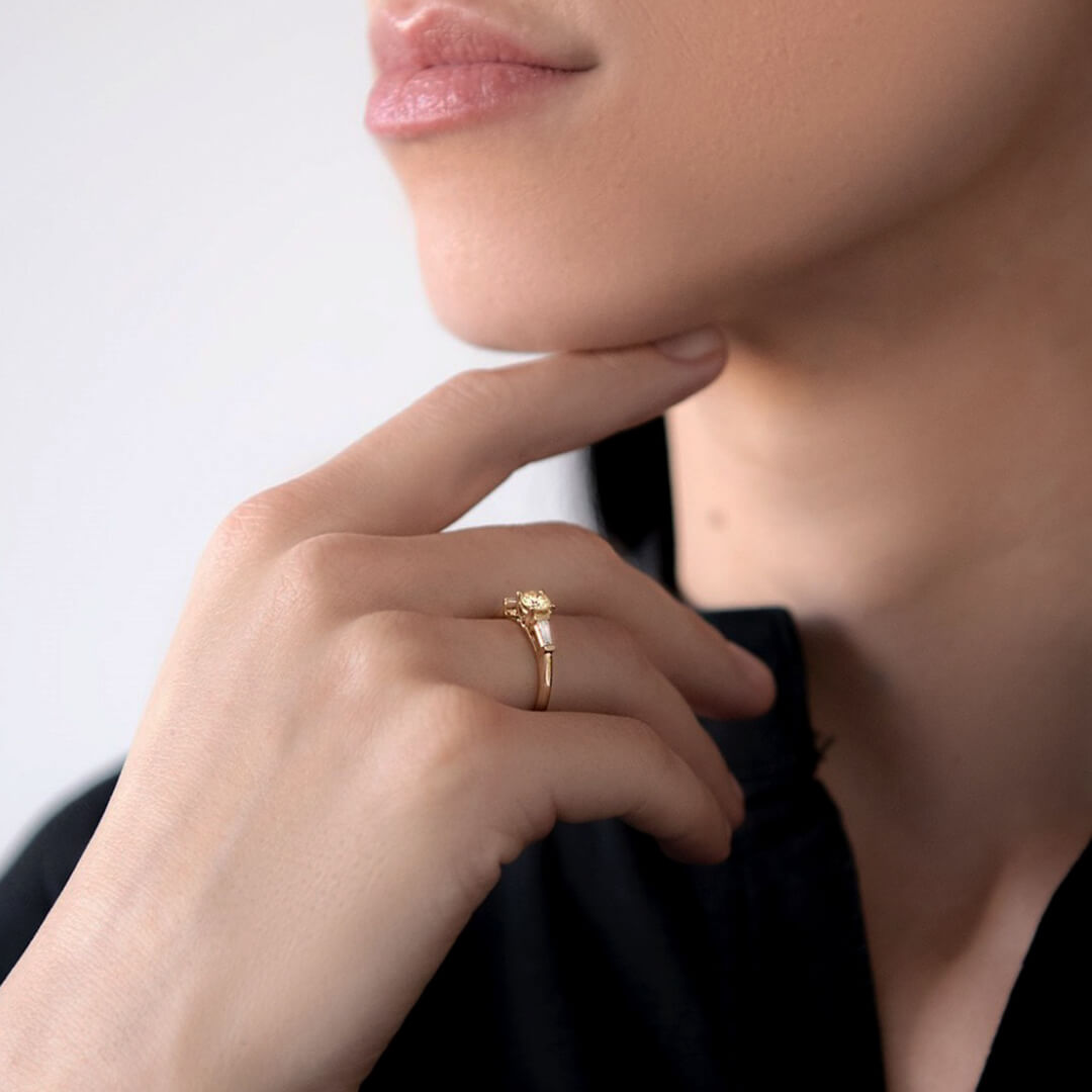 inel de logodnă din aur galben de 18K cu Diamant natural certificat GIA  2