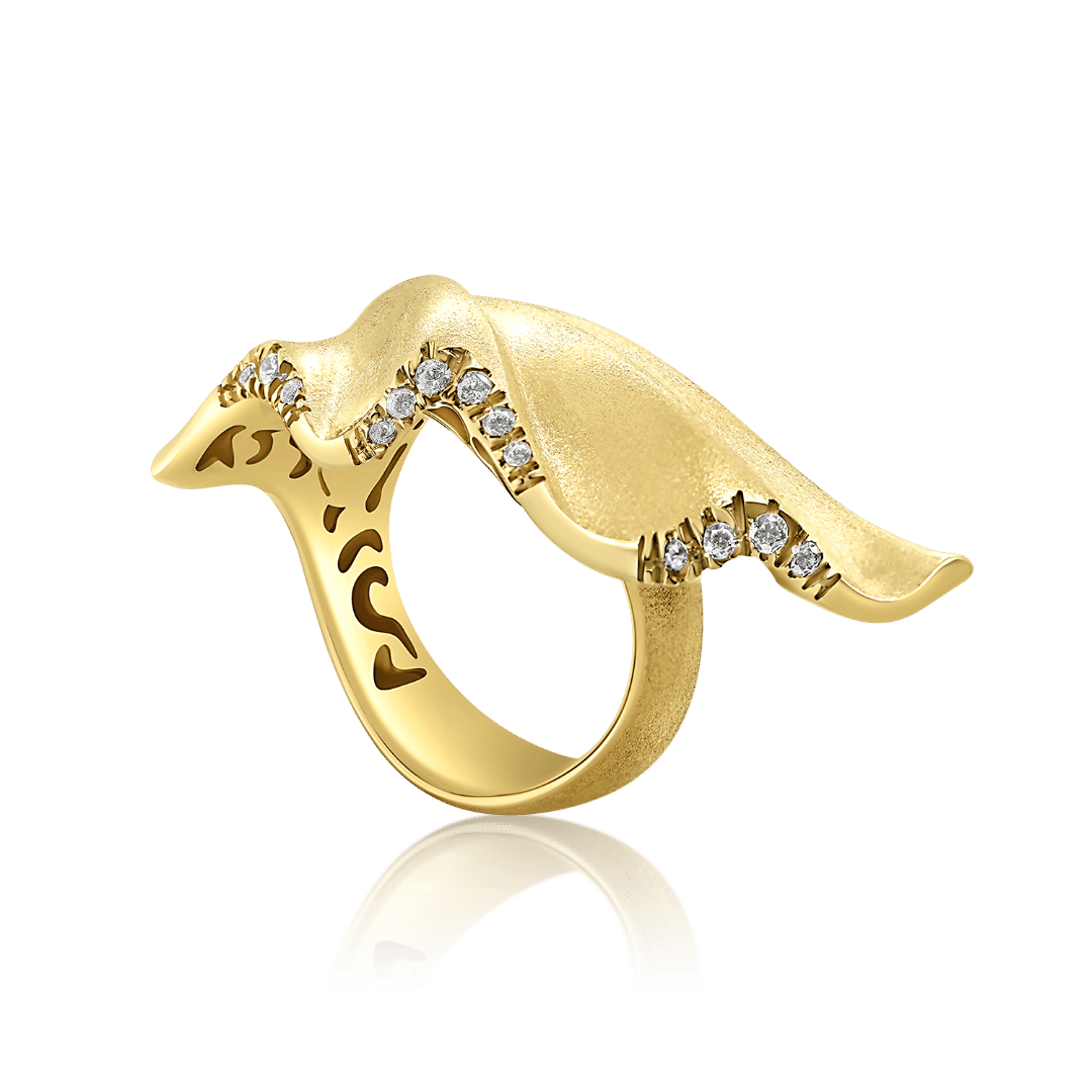 inel cu efect satinat din aur galben de 14K  3