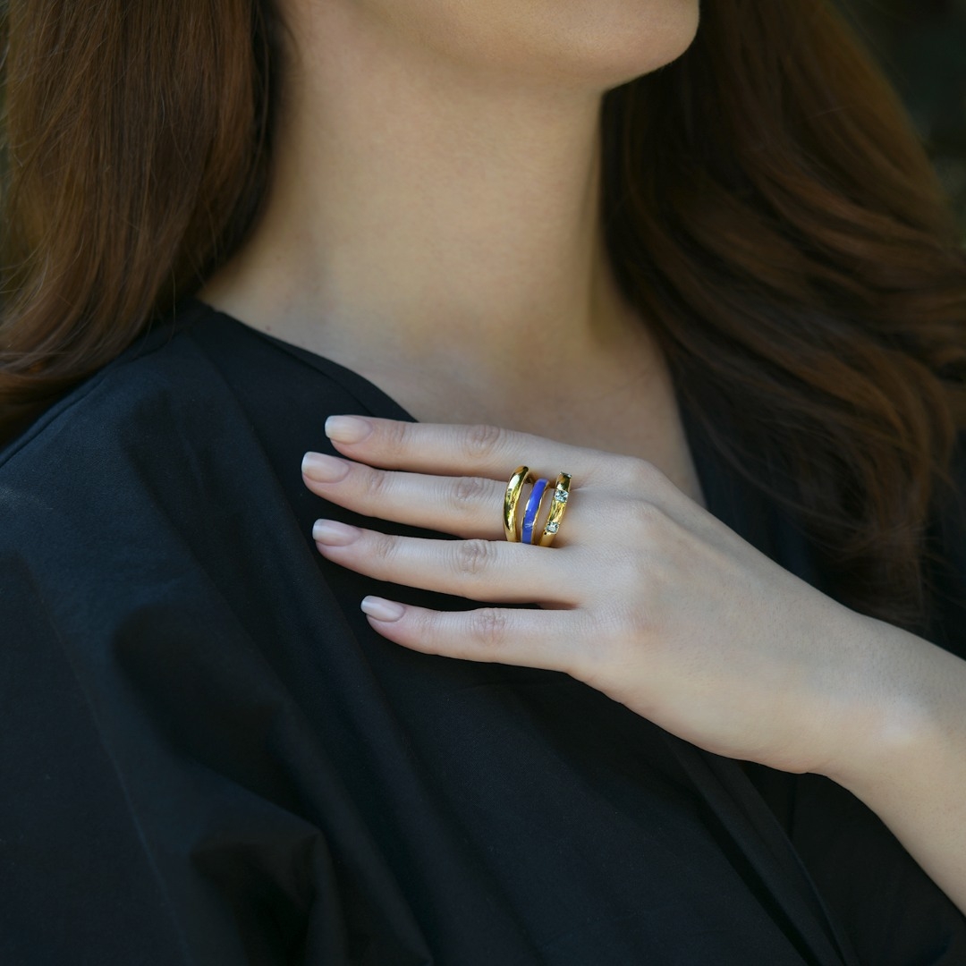 inel din aur galben de 14K cu Ceramică și Topaze  2