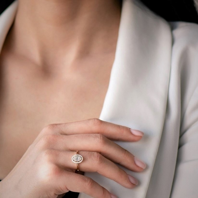 inel din aur galben de 14K  2