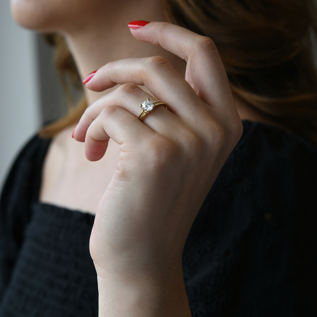 inel din aur galben de 14K  2