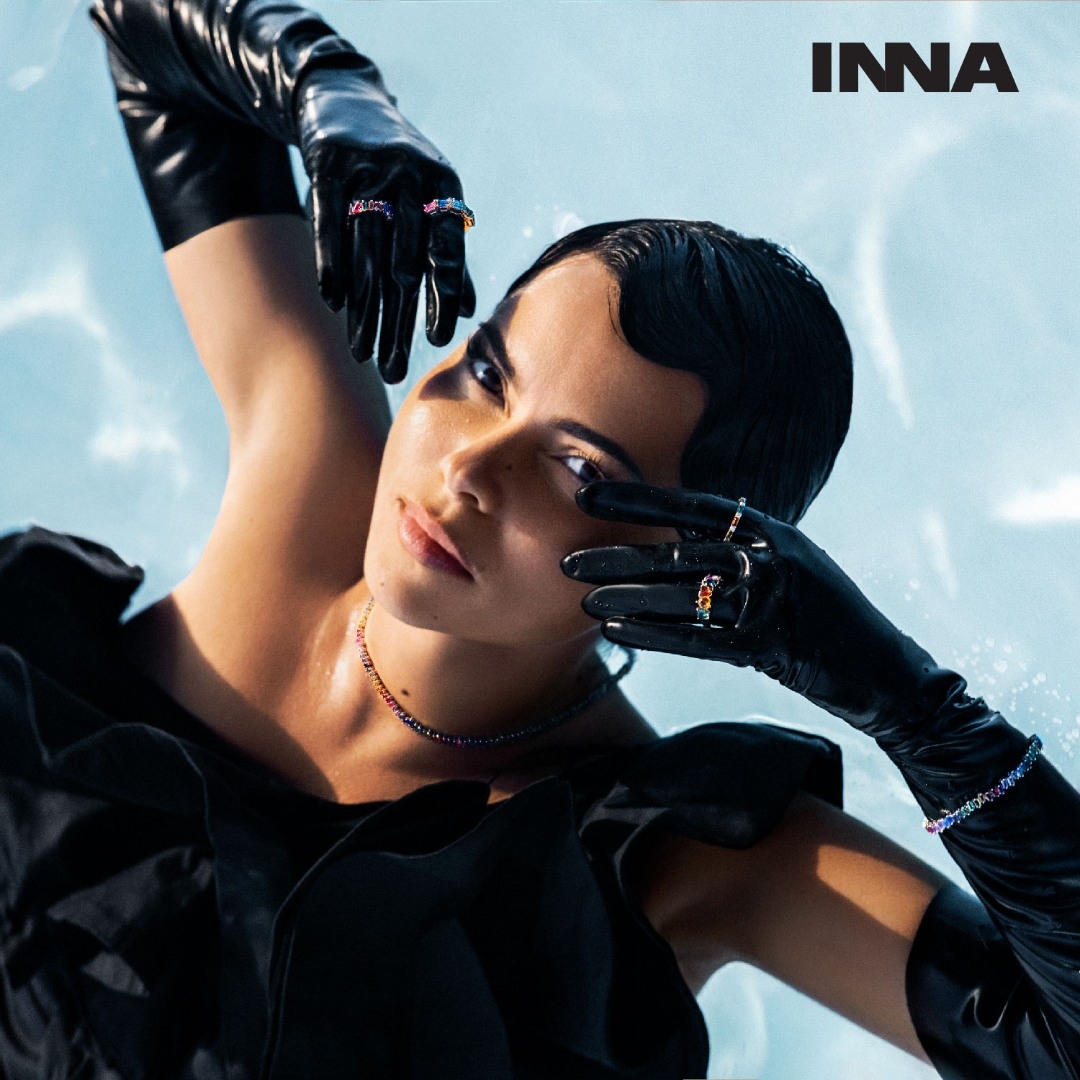 inel din aur galben de 18K cu Safire colorate  2