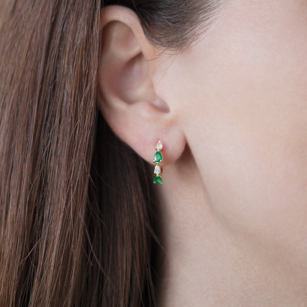 Cercei din aur galben de 18K cu Smaralde și Diamante naturale