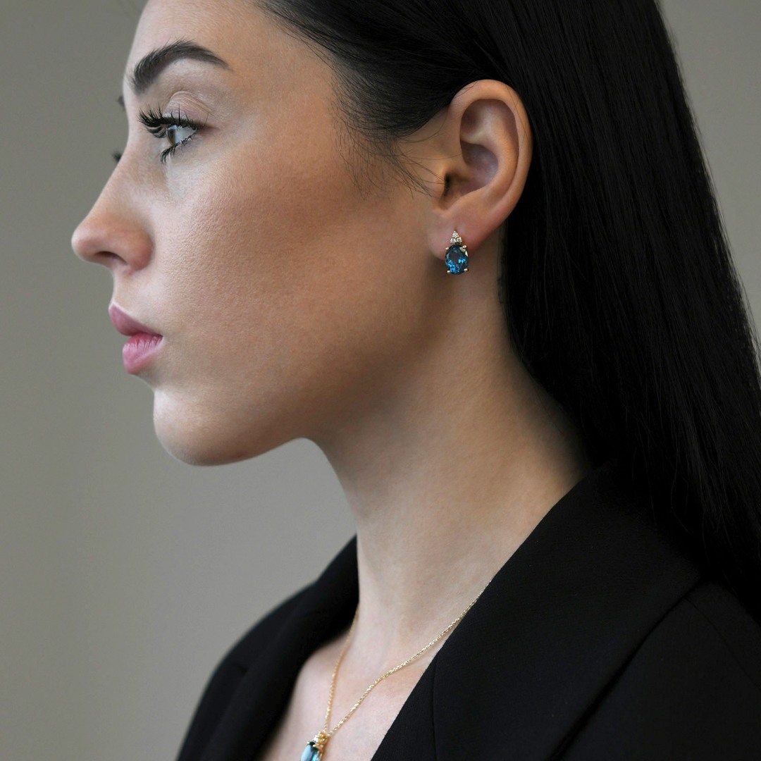 cercei din aur galben de 18K cu London Blue și Diamante naturale  2