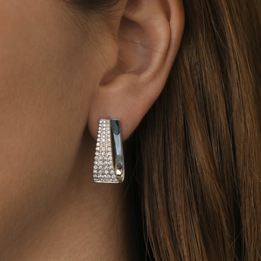 cercei din aur alb de 18K cu Diamante naturale  2