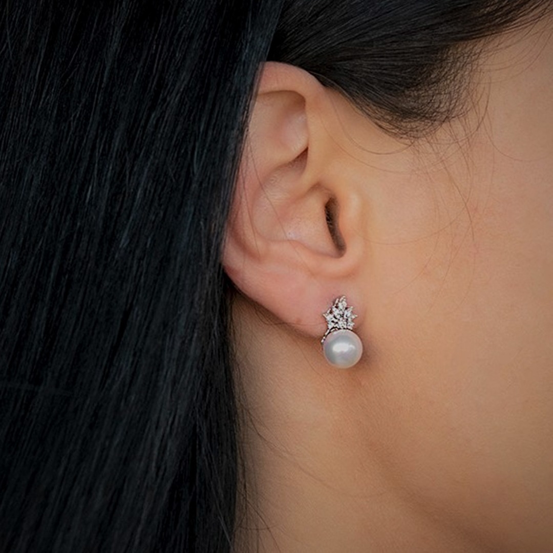 cercei din aur alb de 18K, cu Perle și Diamante naturale  2