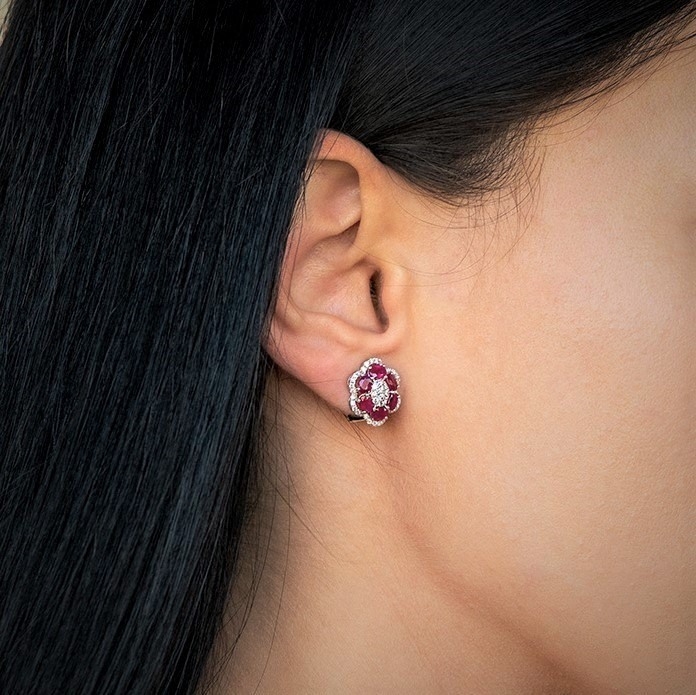 cercei din aur alb de 18K cu Rubine și Diamante naturale  2