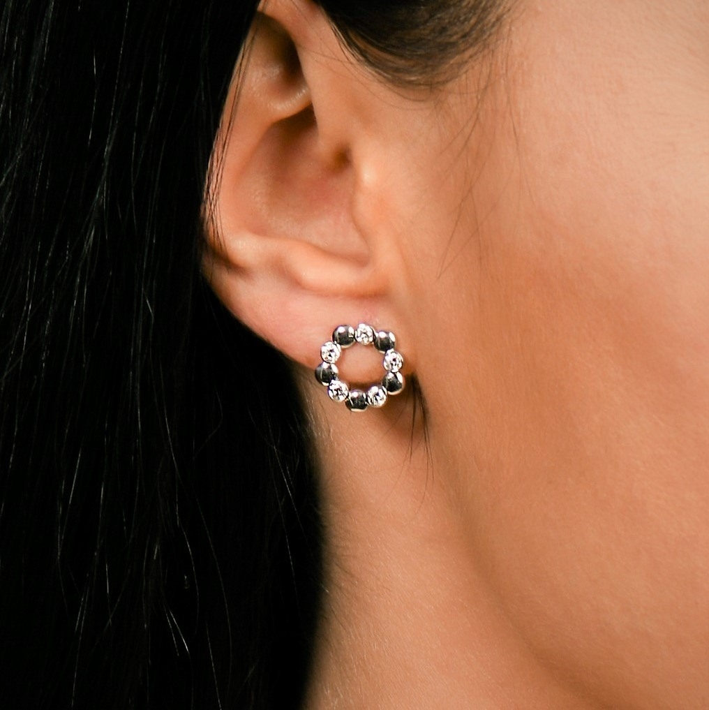 cercei din aur alb de 18K cu Diamante naturale  2