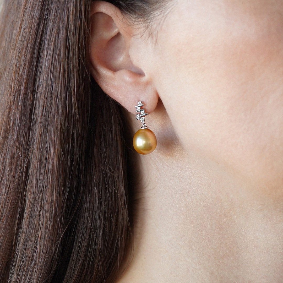 set cercei si pandantiv cu Perle și Diamante naturale  2