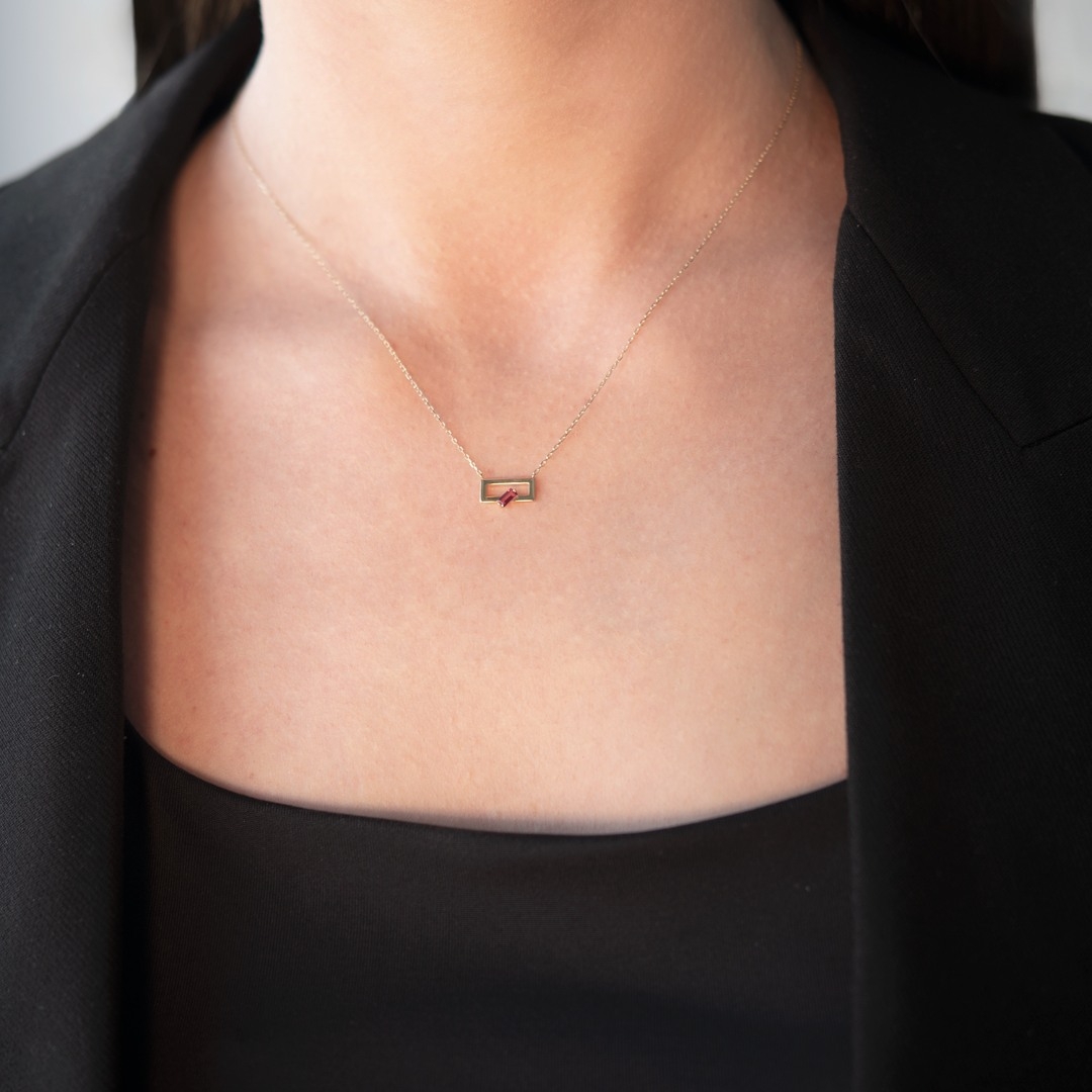 Lanț din aur galben de 14K și pandantiv cu Topaz