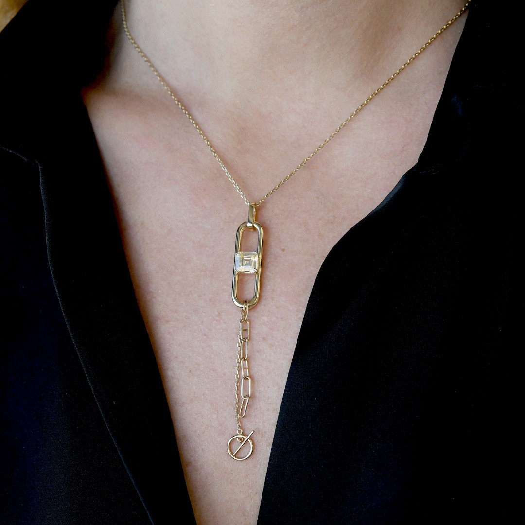 lanț cu pandantiv din aur galben de 14K  2