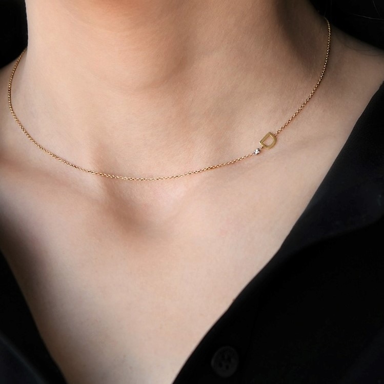 lanț din aur galben de 18K și pandantiv cu Diamant natural  2