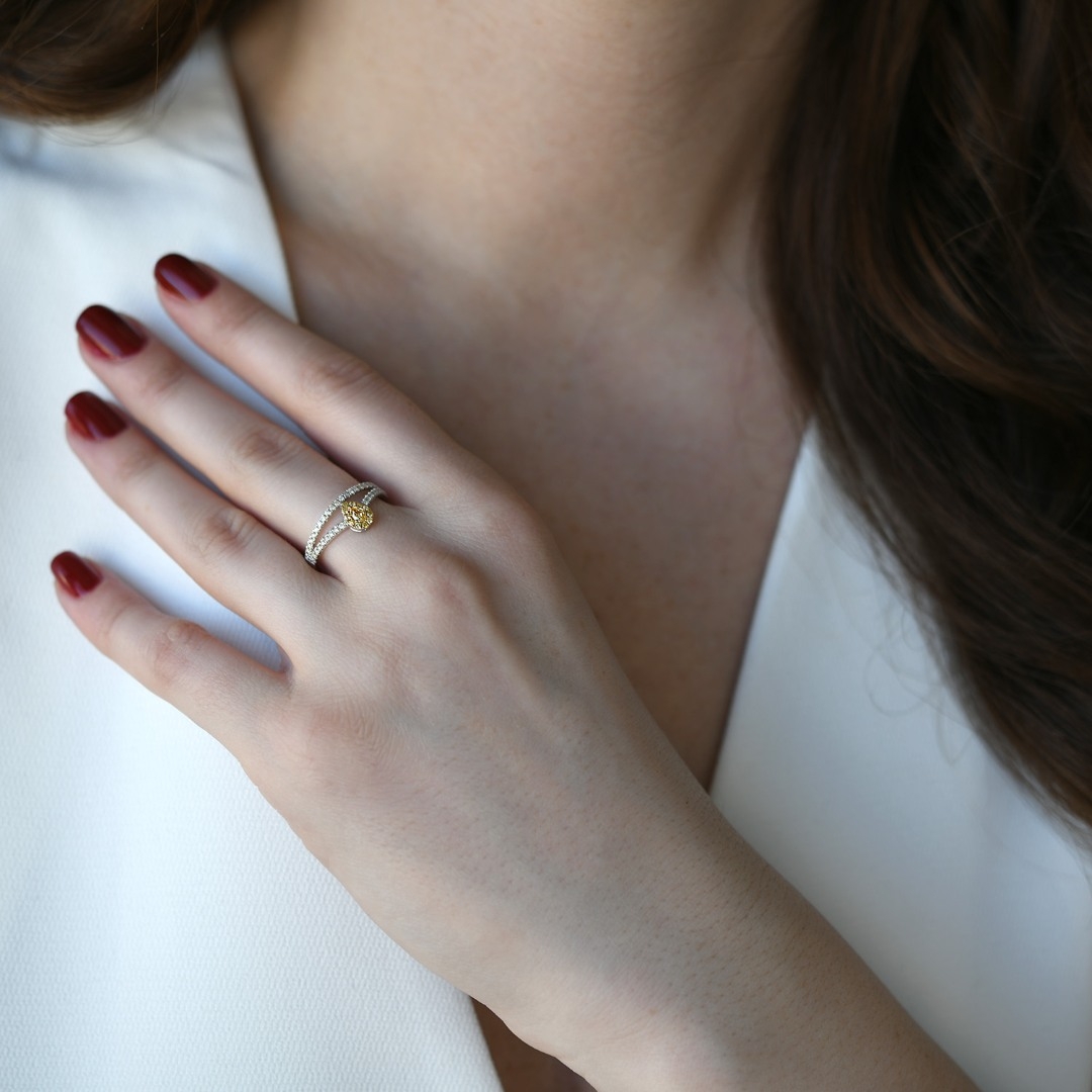 inel din aur alb de 18K cu Diamante naturale  2