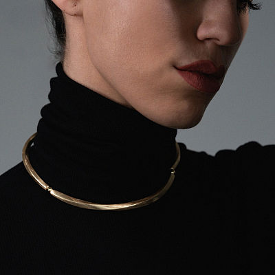 Colier cu efect satinat din aur galben de 14K